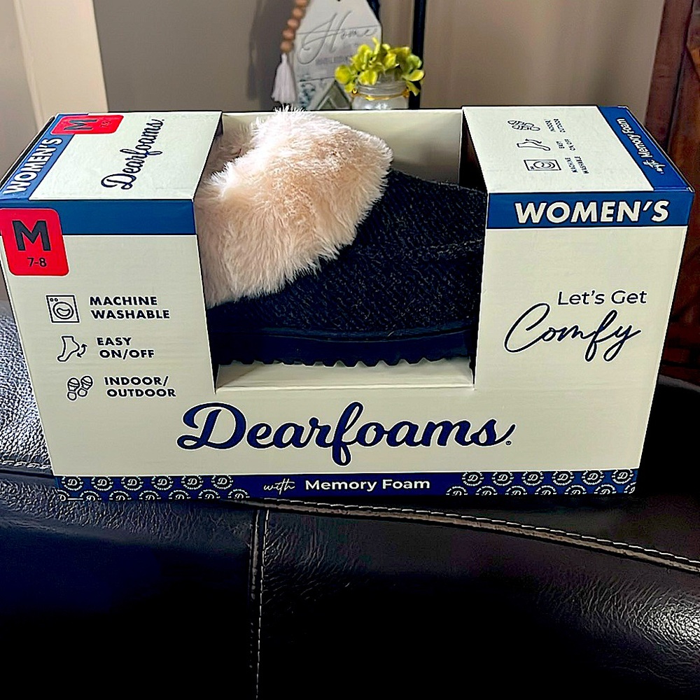 Dearfoams Indoor/Outdoor Slippers - Size 7/8